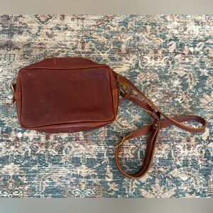 Portland Leather Co nutmeg camera bag purse